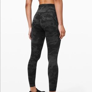 NWT Lululemon Fast and Free